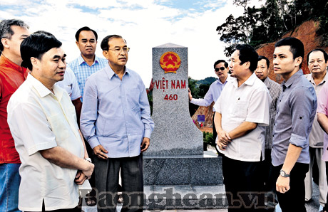 ความสัมพันธ์ฉันท์พี่น้องเวียดนาม-ลาว